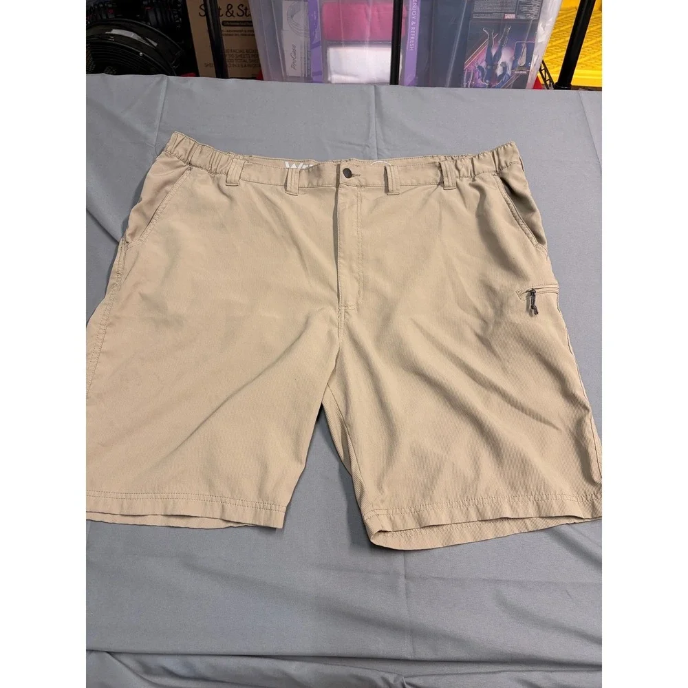 Wrangler Outdoor Series Mens Tan Cargo Shorts‎ Size 44 Elastic Waist 112336735